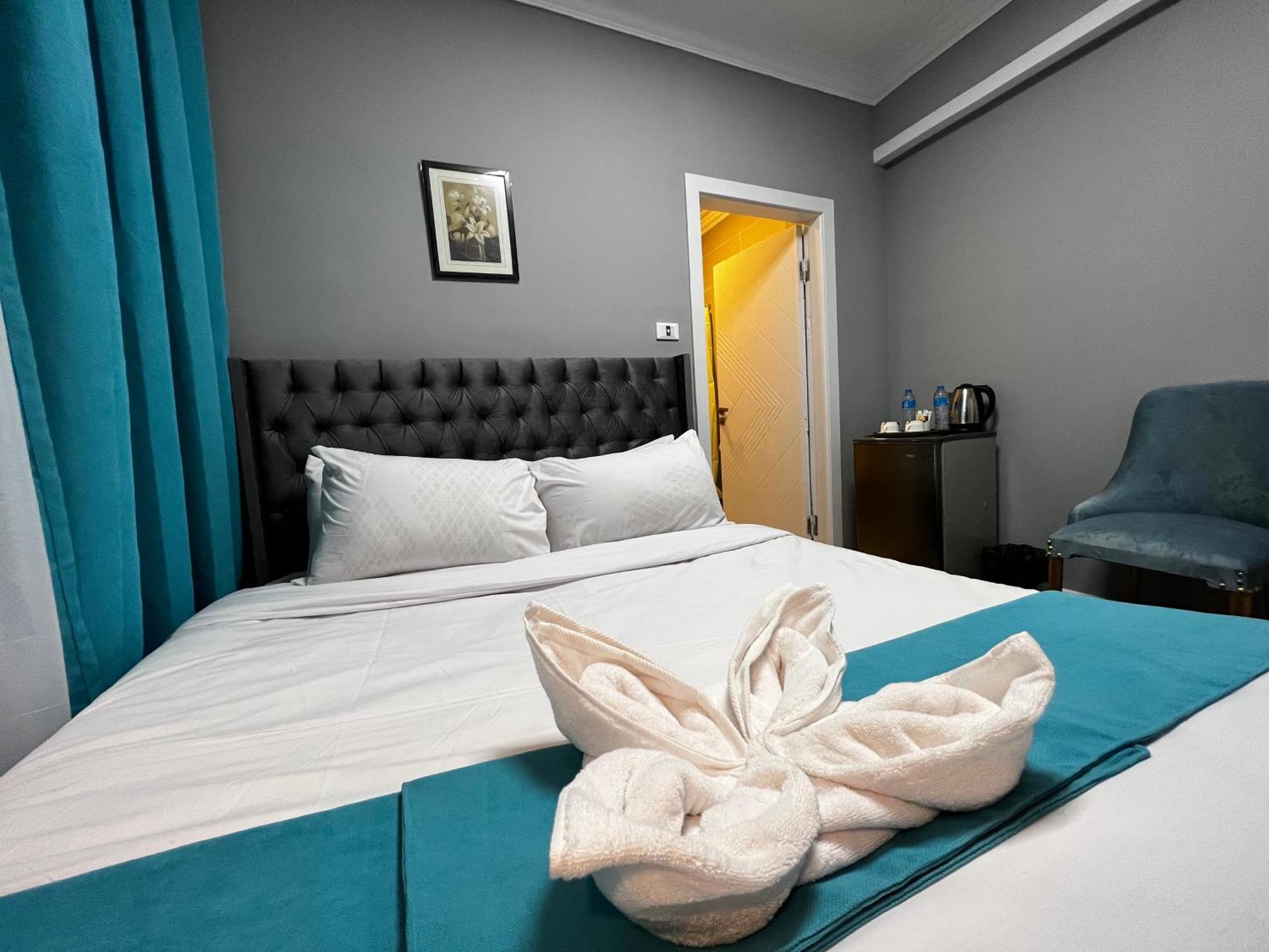Kafret el-Gabal Pyramids Gate Hotel מראה חיצוני תמונה