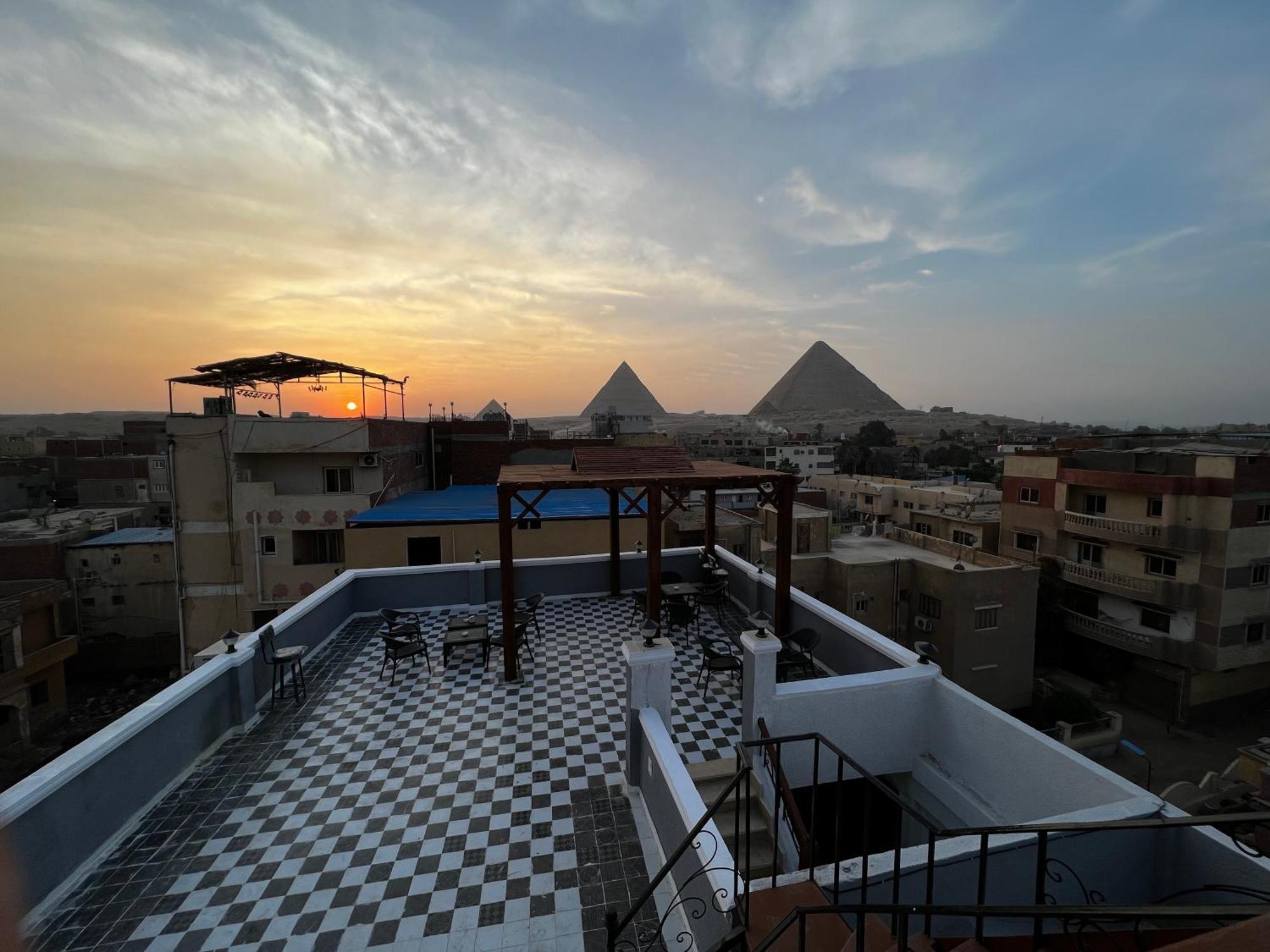 Kafret el-Gabal Pyramids Gate Hotel מראה חיצוני תמונה