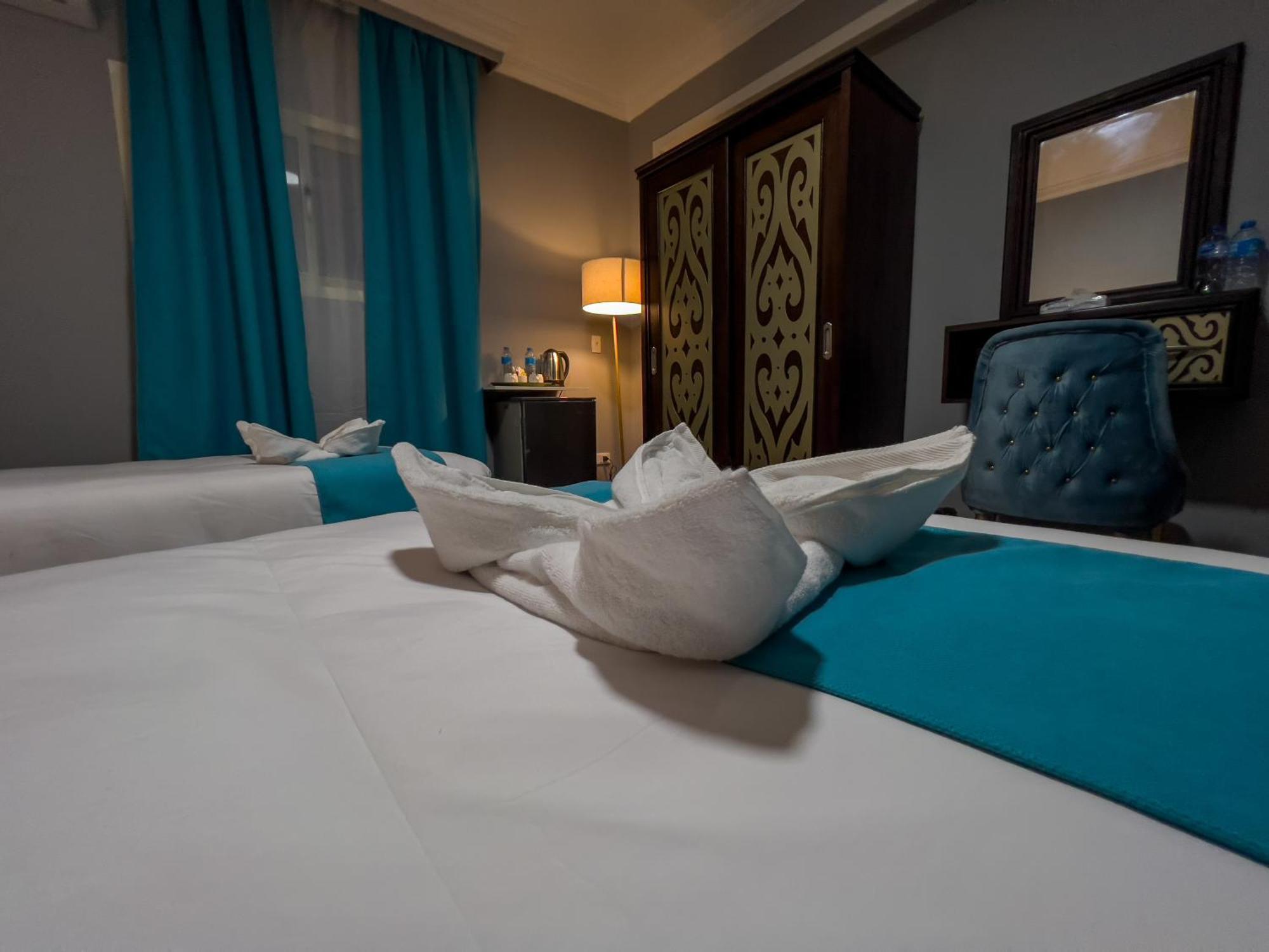 Kafret el-Gabal Pyramids Gate Hotel מראה חיצוני תמונה