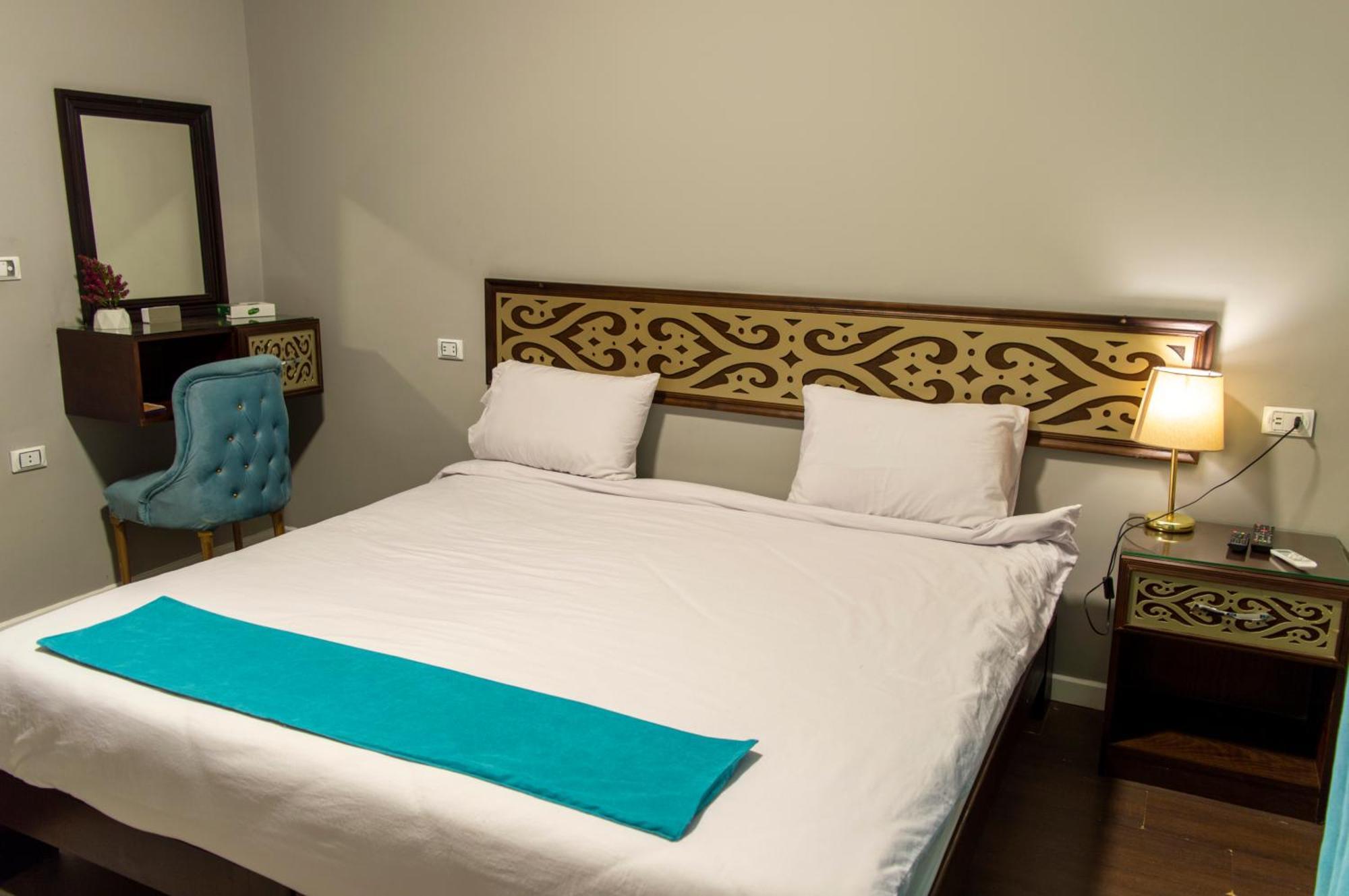 Kafret el-Gabal Pyramids Gate Hotel מראה חיצוני תמונה