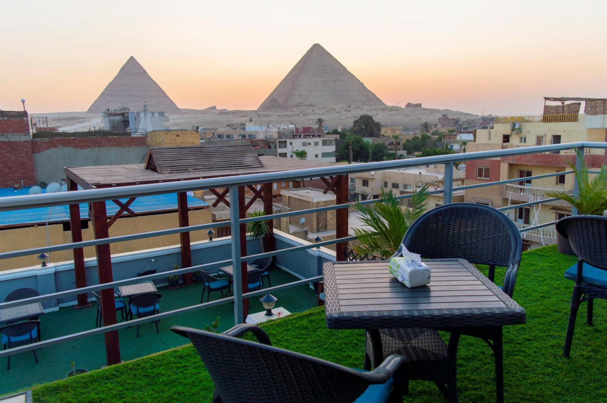 Kafret el-Gabal Pyramids Gate Hotel מראה חיצוני תמונה